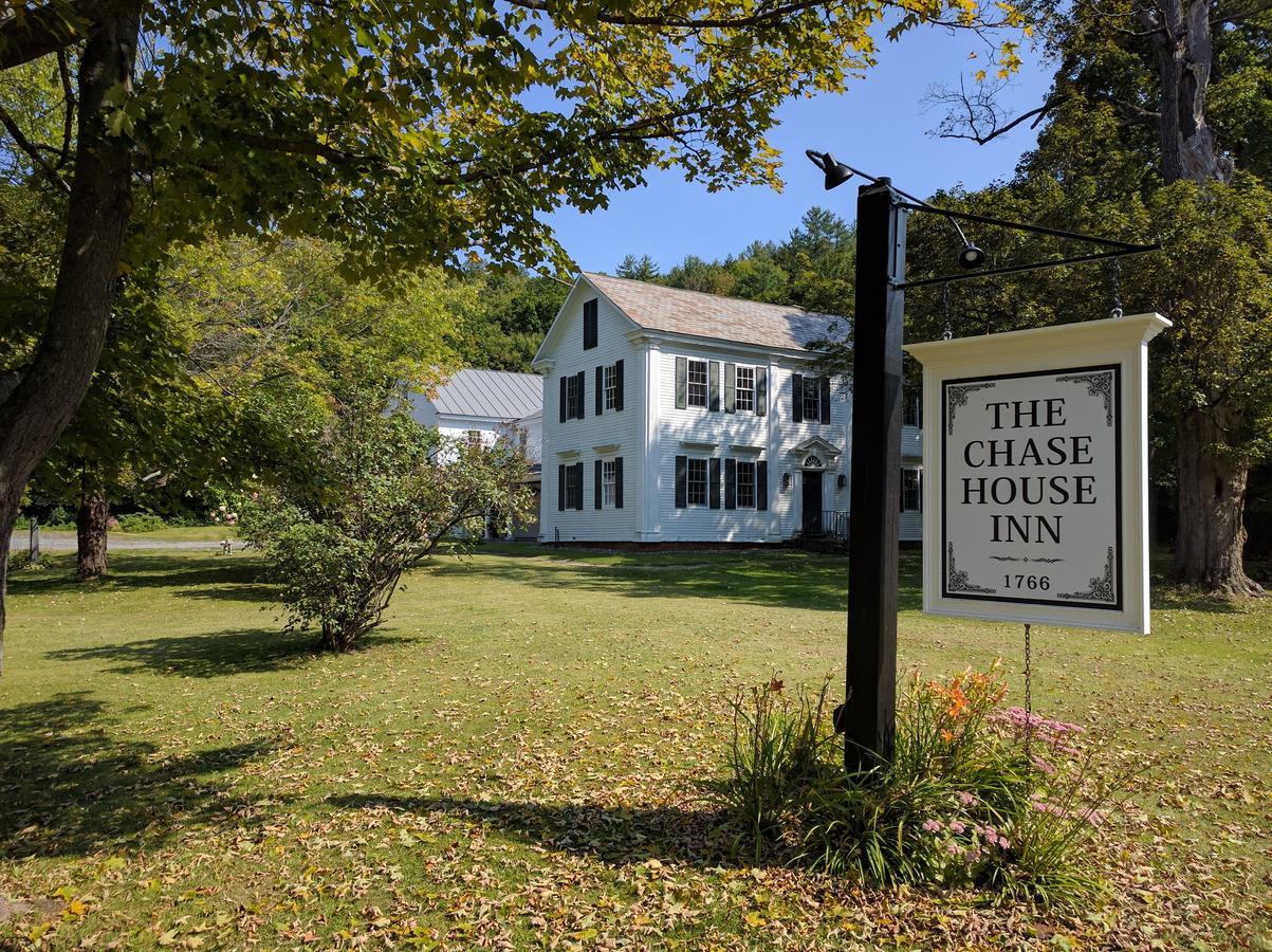 The Chase House Inn Cornish Exterior foto